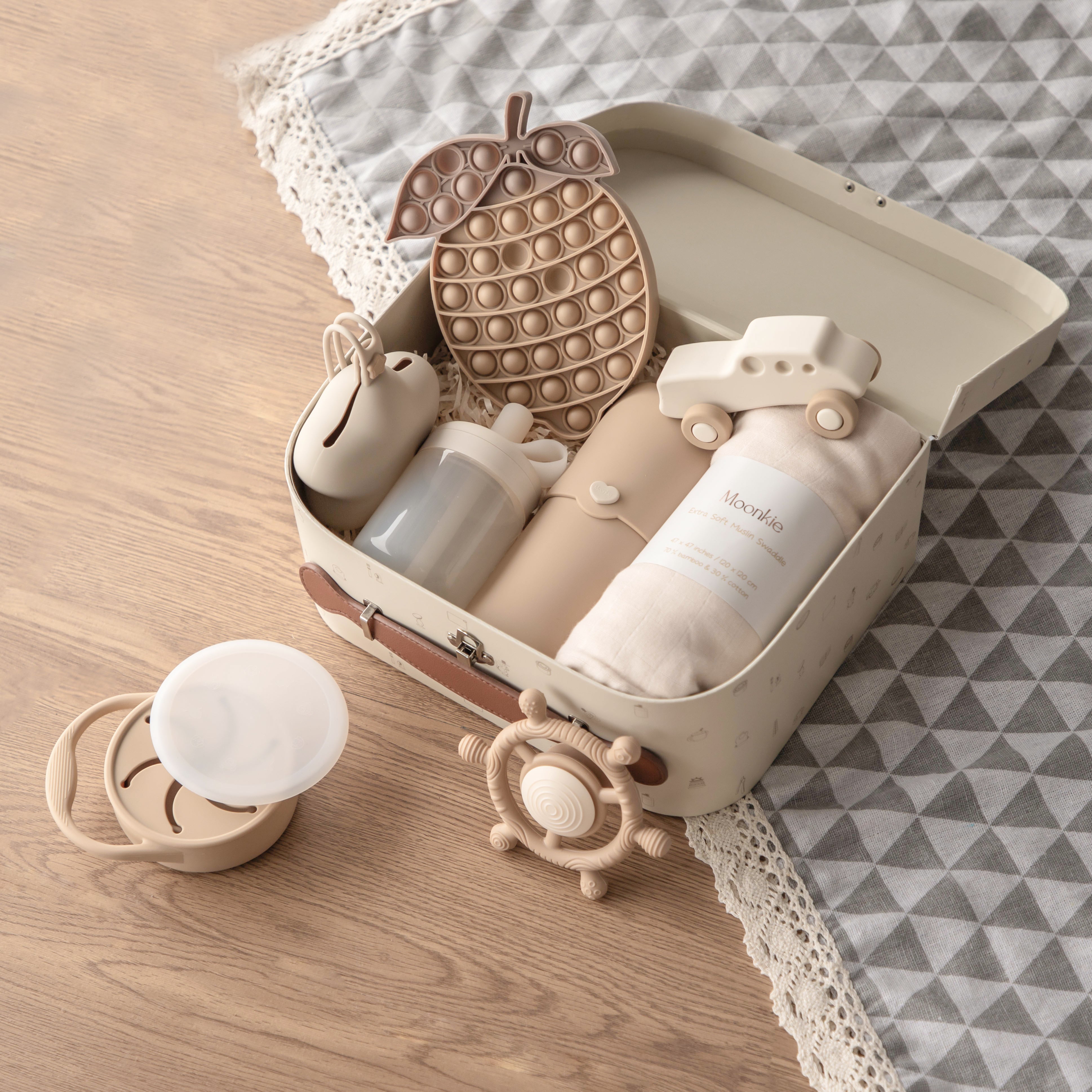 Moonkie.de-Geschenkset für unterwegs (Beige)-Luxe Box Geschenkset-OTG-04-4