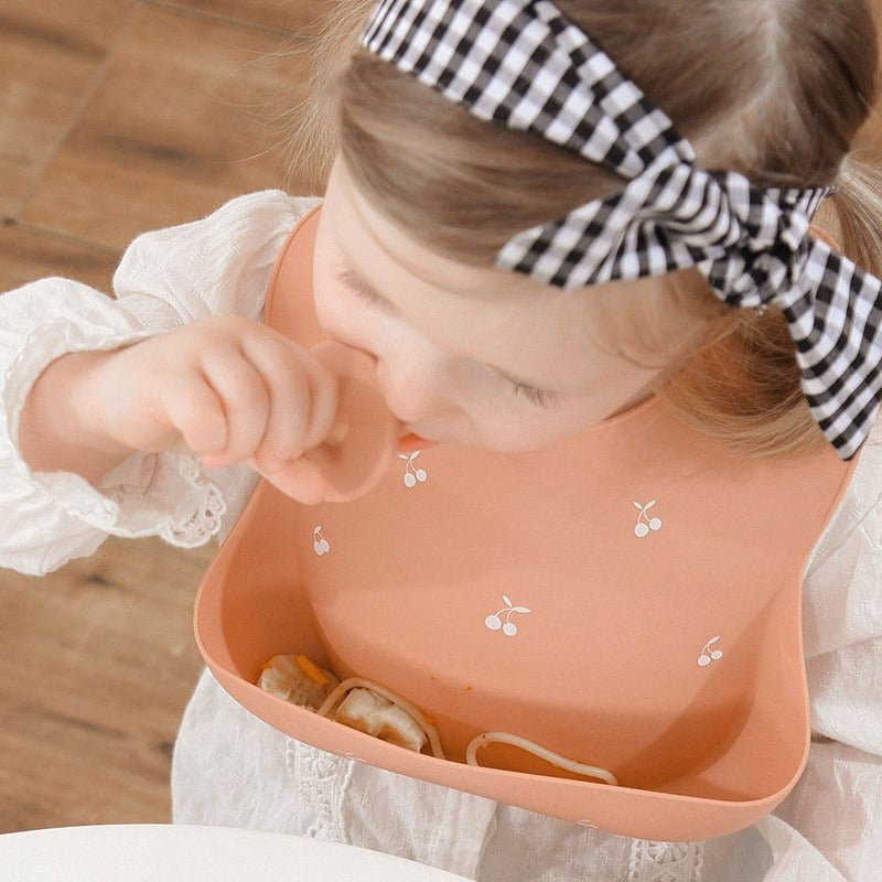 Moonkie.de-Silikon-Baby-Lätzchen - 2er-Pack-Äther/Salbei-SKU-Bib-004-2