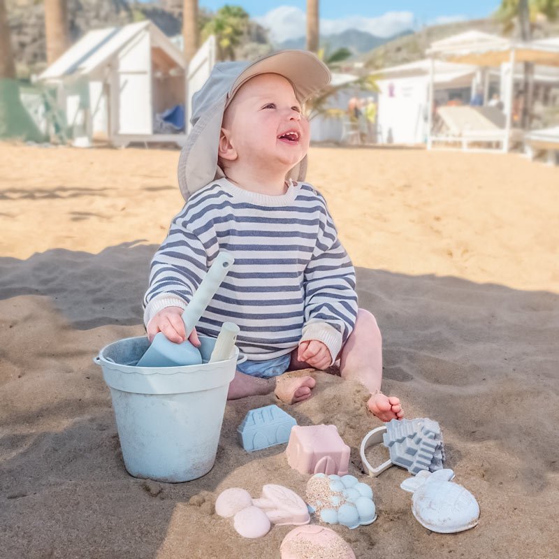 ColorBaby Strandspielzeug-Set – 20-teilig Mit Eimer, Schaufel & Eis-Formen Für Sandburgen Am Strand